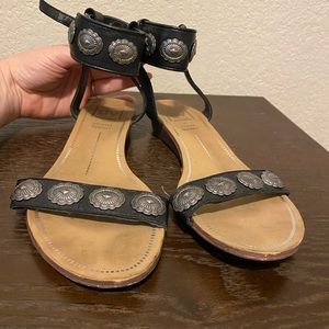 Dolce vita black buckle sandals